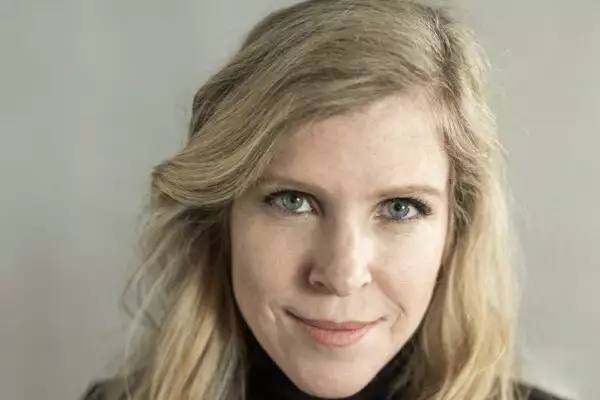 טרגדיה ביוון: מפיקת הסדרה "טהרן" דנה עדן הלכה לעולמה בגיל 52