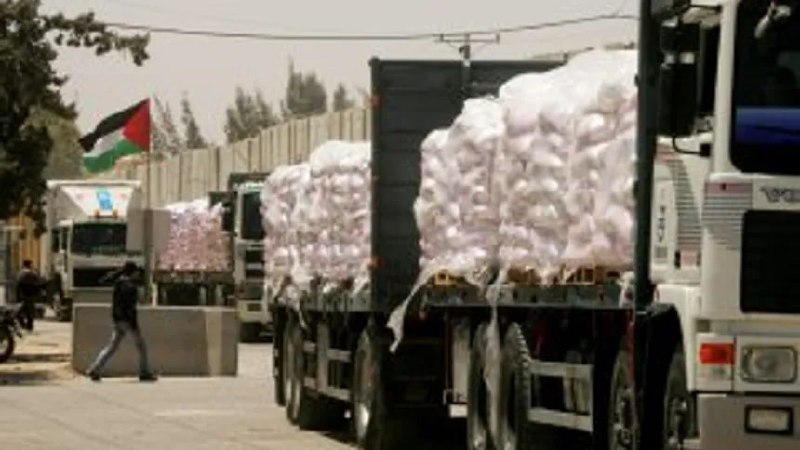 הברחת סחורות לרצועת עזה וסיוע לאויב בזמן מלחמה