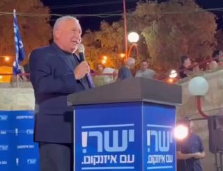איזנקוט בקרית שמונה: "אני לא אומר לאף אחת שהיא משעממת אותי"