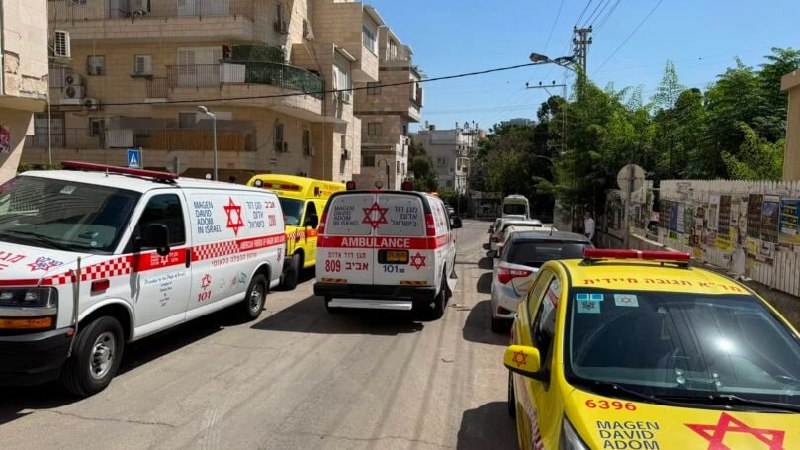 צעיר נהרג בנפילה מגובה של 5 קומות בבני ברק